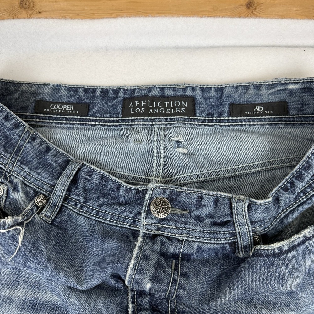 Affliction Cooper Relaxed Bootcut Jeans Mens 36 Distressed Stone Blue Y2K Denim - Picture 2 of 10